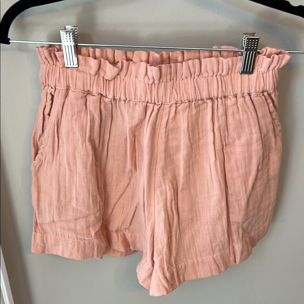 Roxy What a Vibe Organic Cotton Gauze Shorts. Peach.